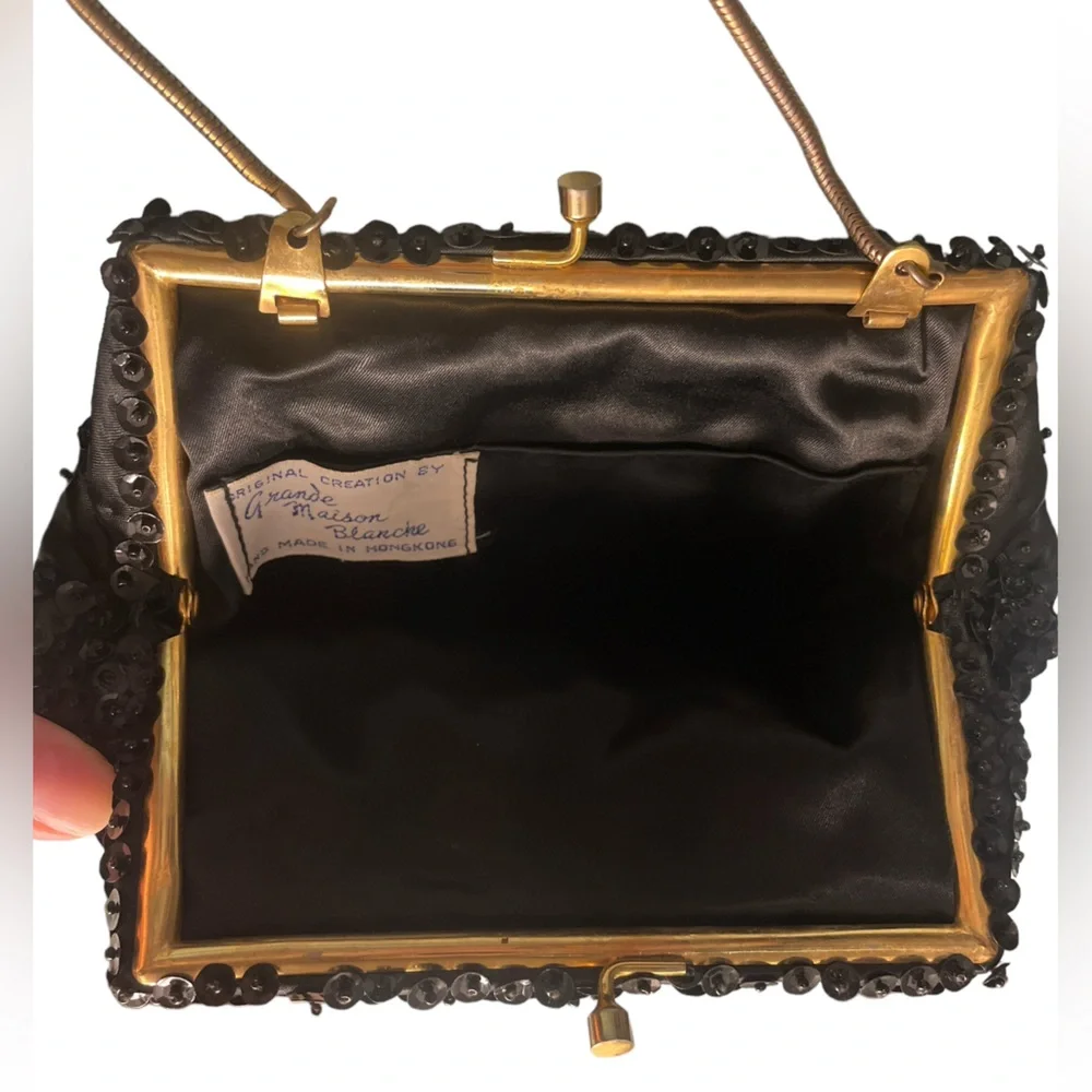 Vintage 50’s Grande Maison Blanche handmade evening clutch beading black gold